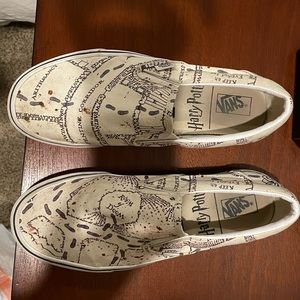 Harry Potter slip on Vans